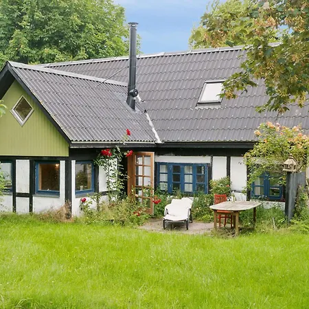 Unique Private Idyll *